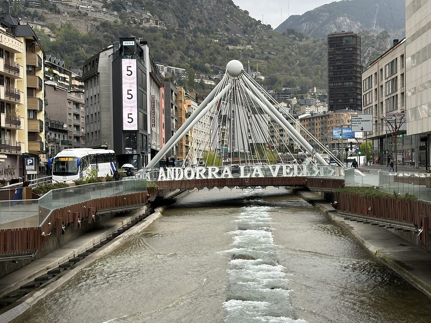 Conheça Andorra o Paraíso Fiscal das Compras